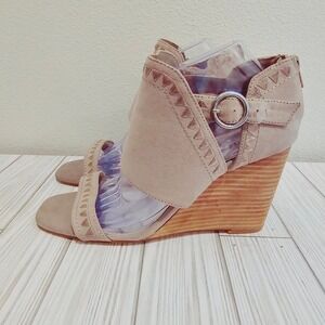 Carolos Santana Womens Gadot Wedge Sandals Gray Taupe Buckle High Heel Womens 10